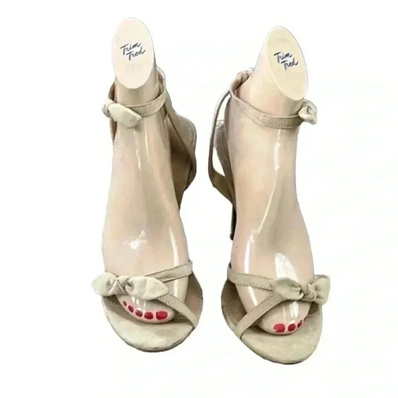 Who What Wear Open Toe Bow Cream Stiletto Heel Sandal Size 8 - Picture 1 of 6